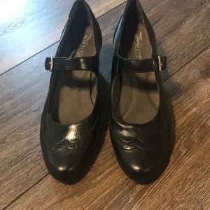 Brand new, Aerosoles Heelrest Mary Janes